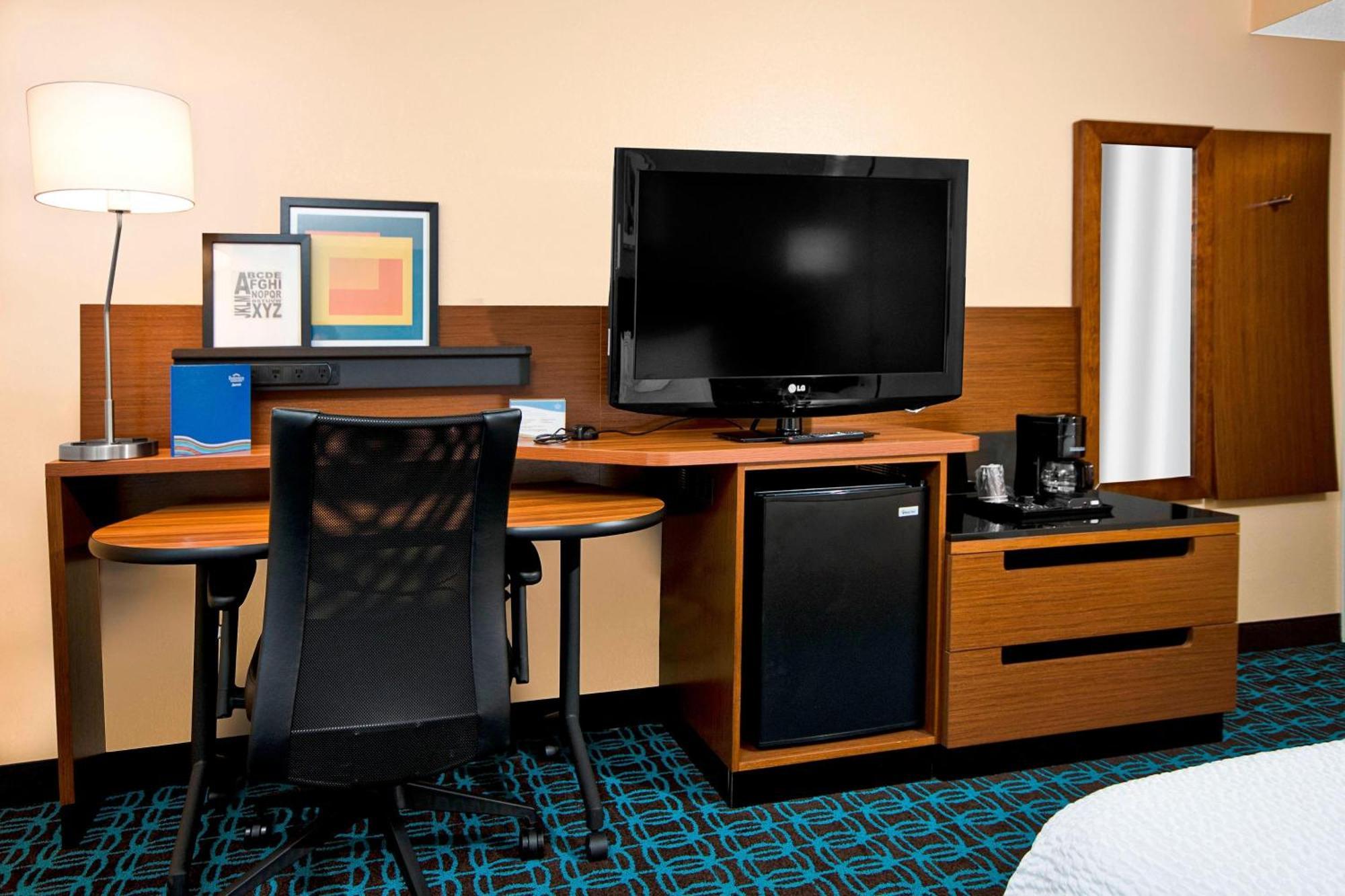 Fairfield Inn & Suites Raleigh Durham Airport Research Triangle Park Morrisville Kültér fotó